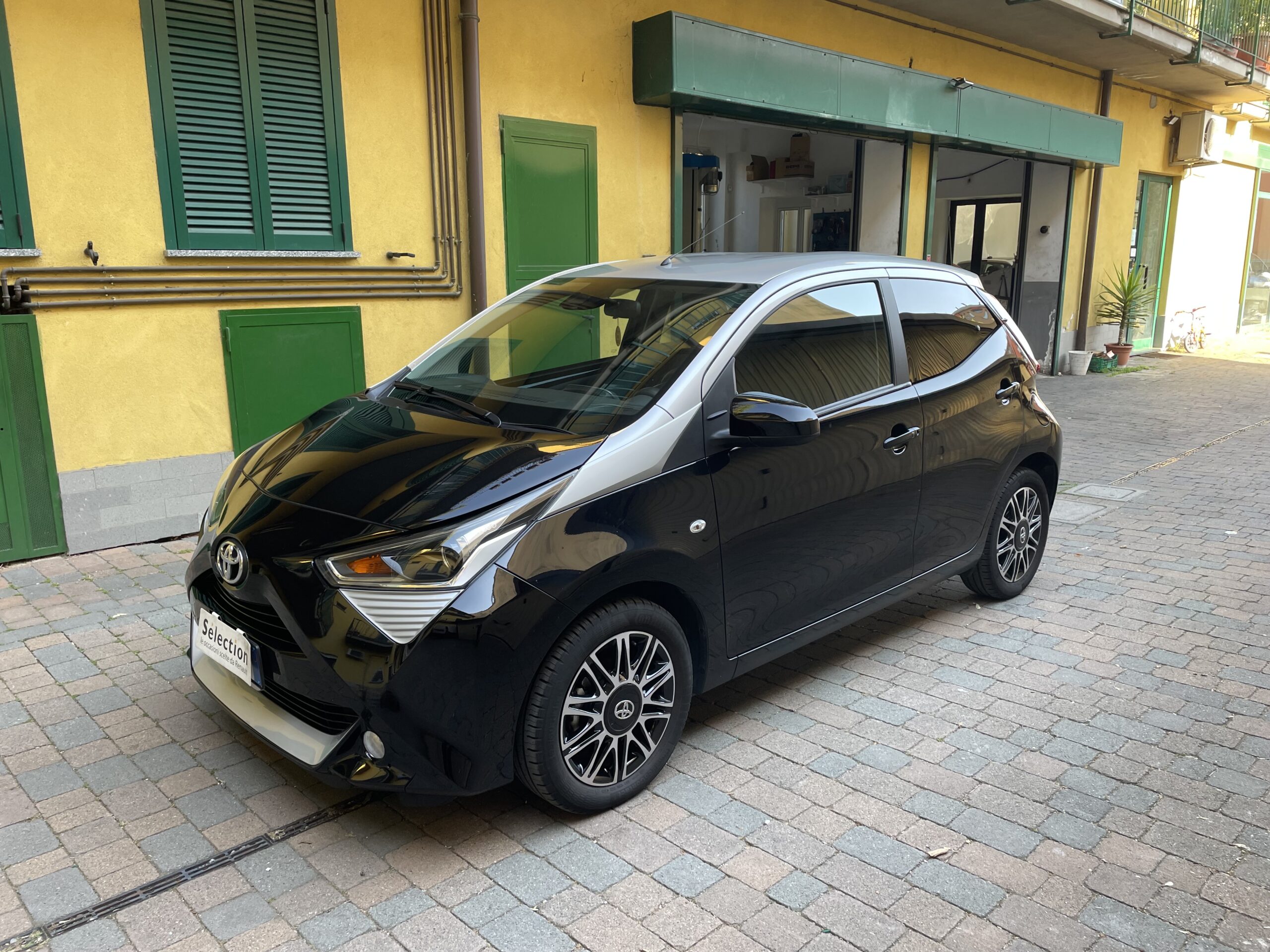 TOYOTA AYGO 1.0 X-clusiv M-mt 72cv - immagine 16