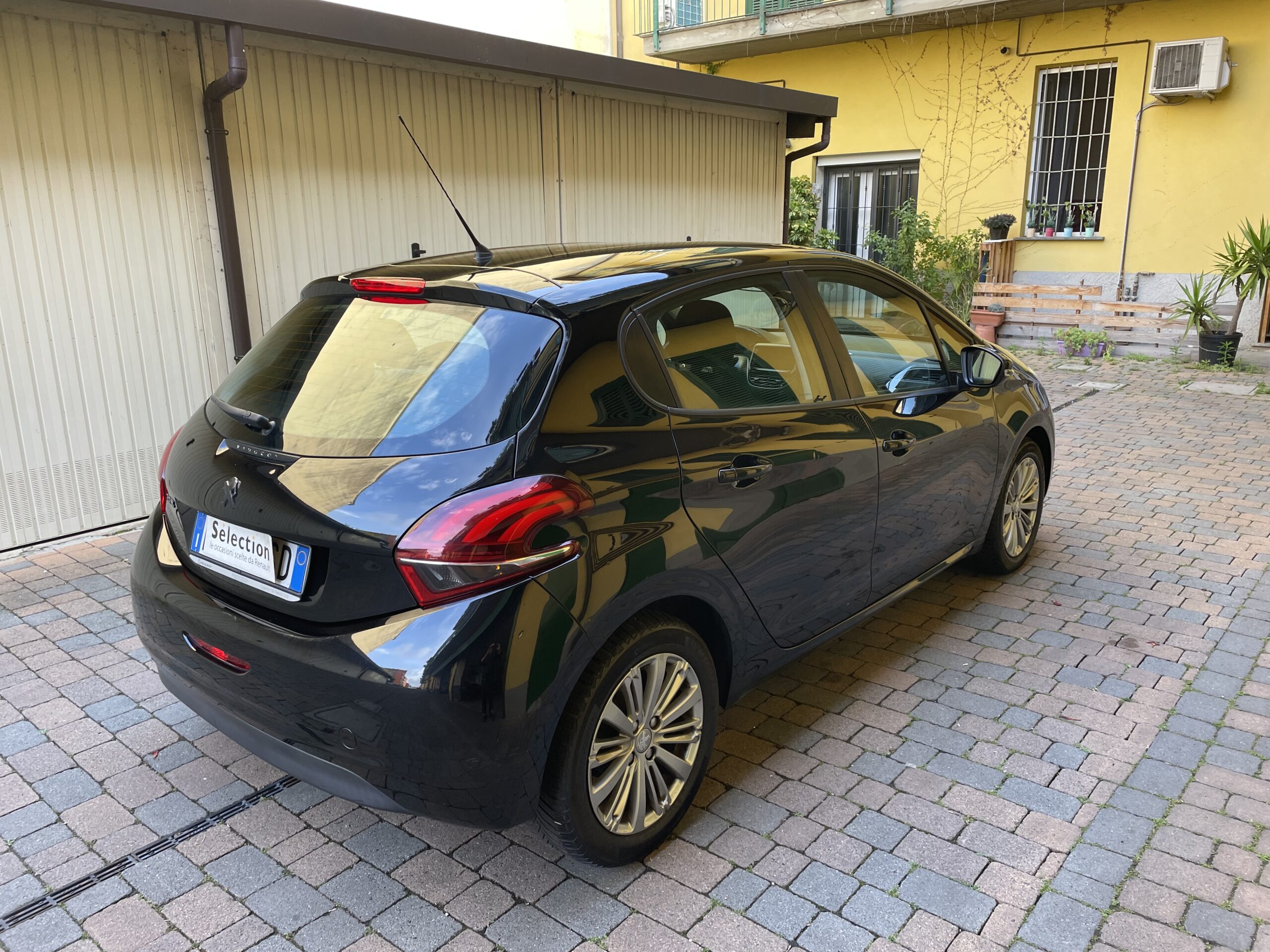 PEUGEOT 208 1.2 Puretech Active 82cv - immagine 13