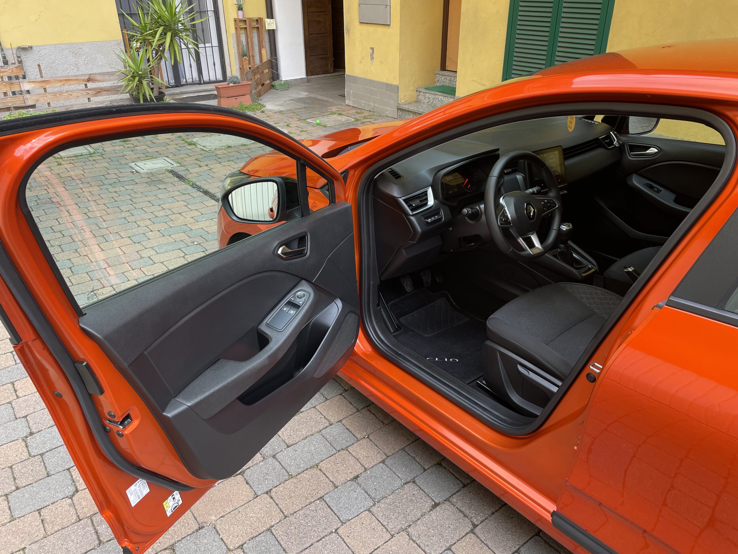 RENAULT CLIO sce Equilibre 65cv - immagine 21