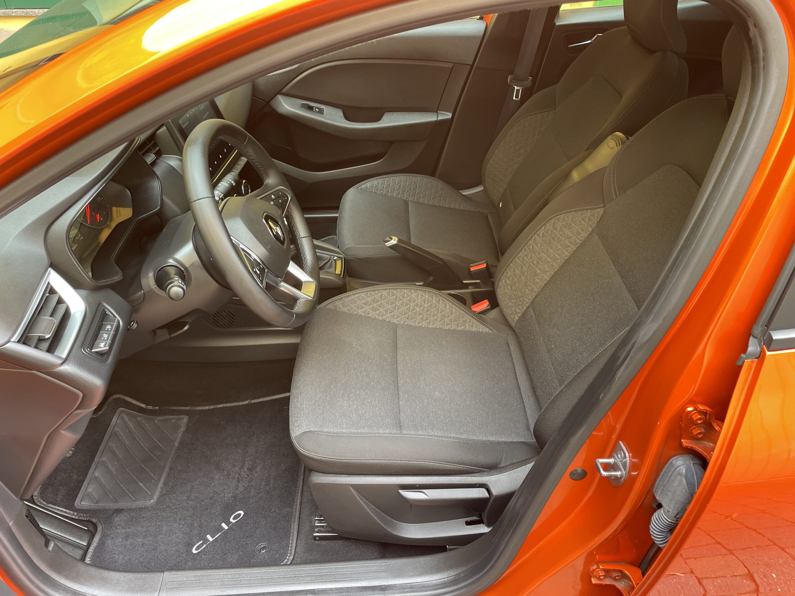 RENAULT CLIO sce Equilibre 65cv - immagine 20