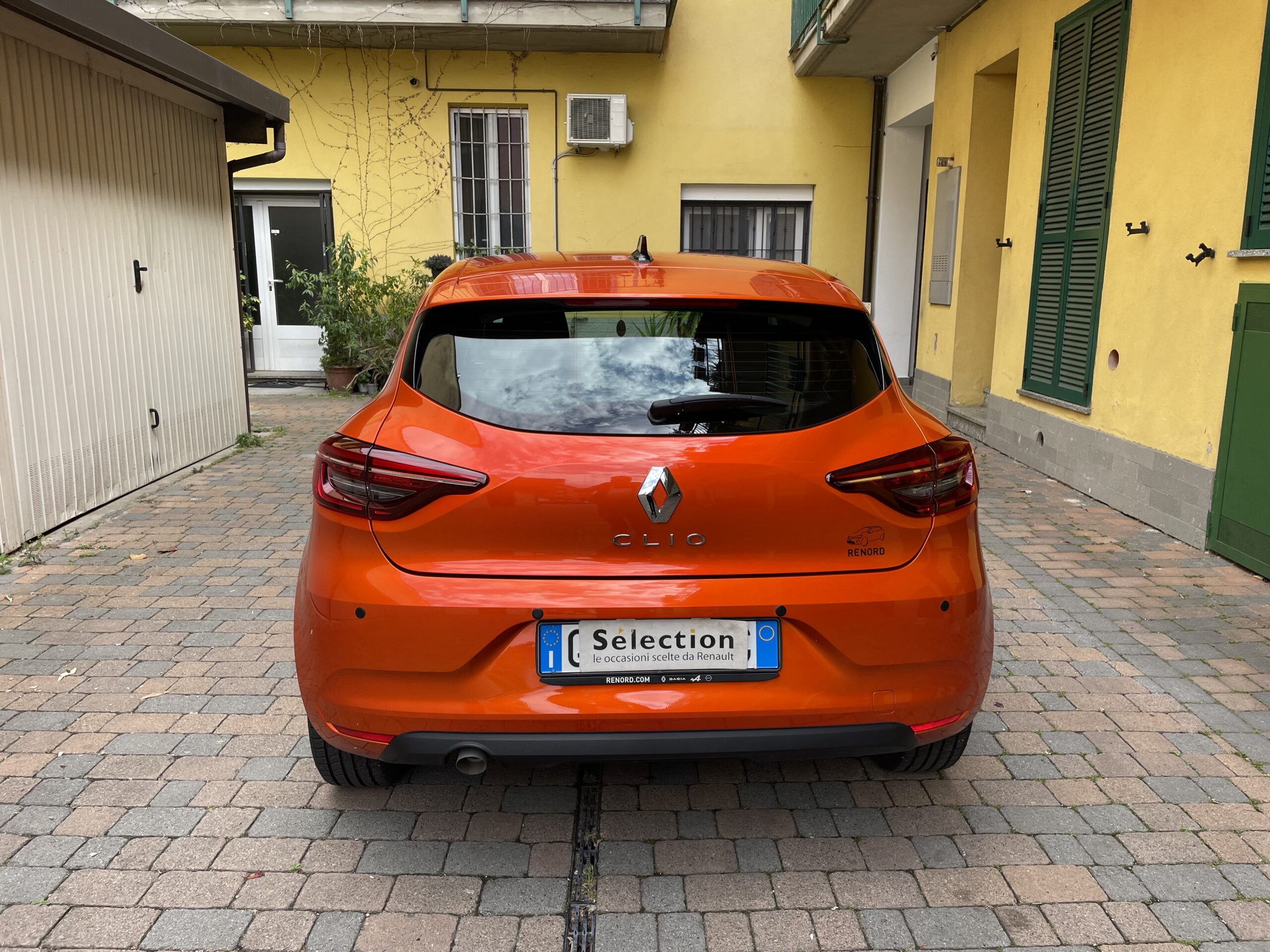 RENAULT CLIO sce Equilibre 65cv - immagine 3
