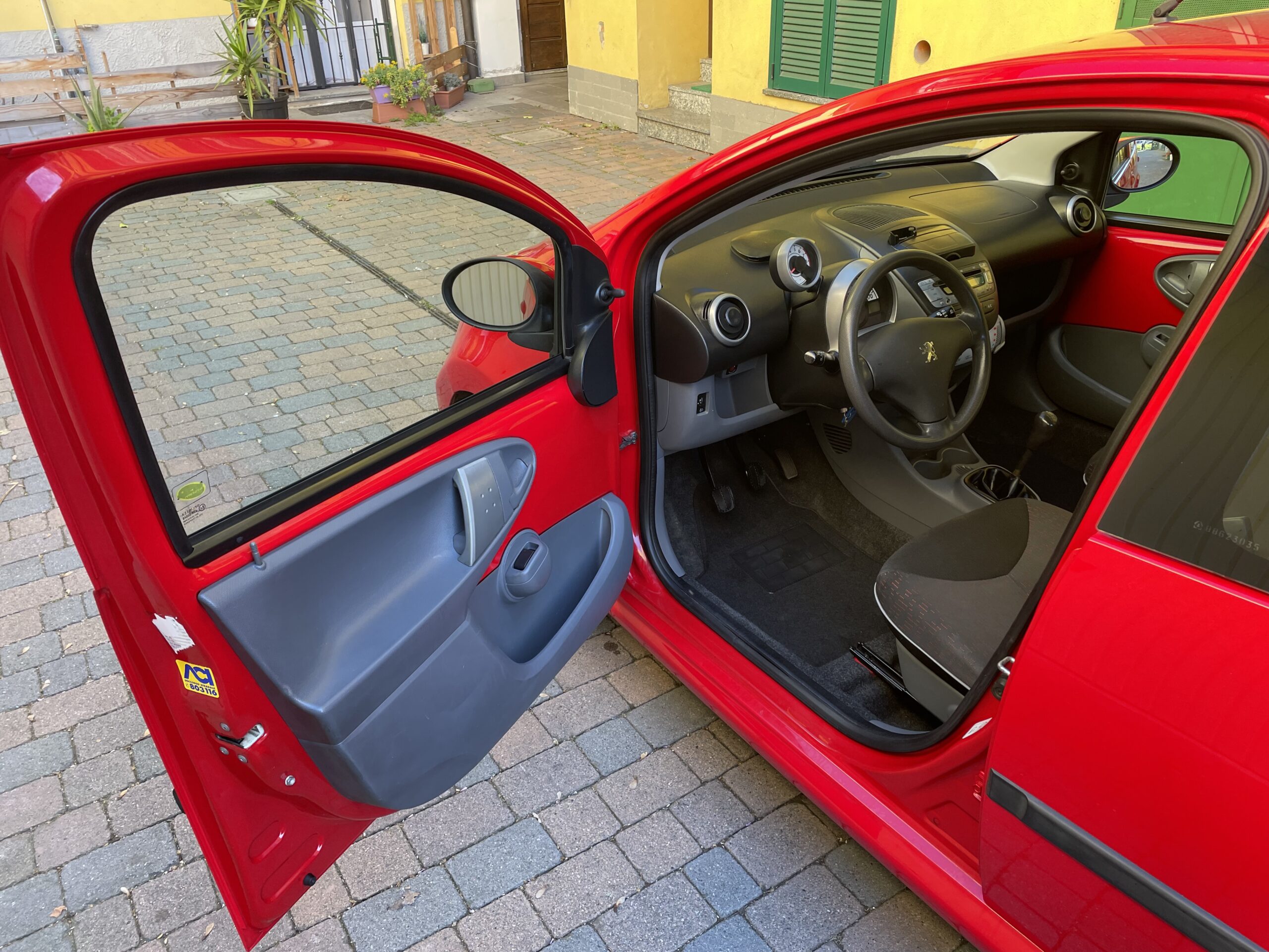 PEUGEOT 107 1.0 12V Acces 5P - immagine 13