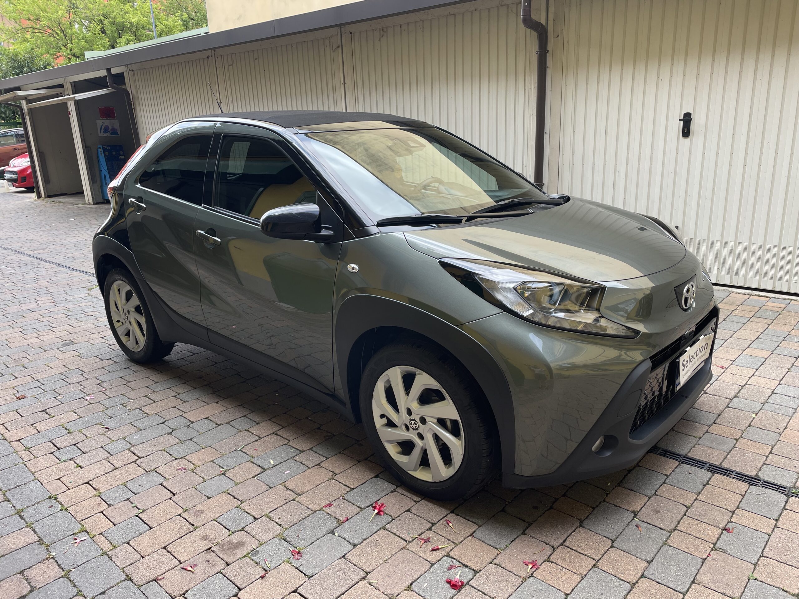 TOYOTA AYGO X 1.0 TREND AIR 72cv s-cvt - immagine 21