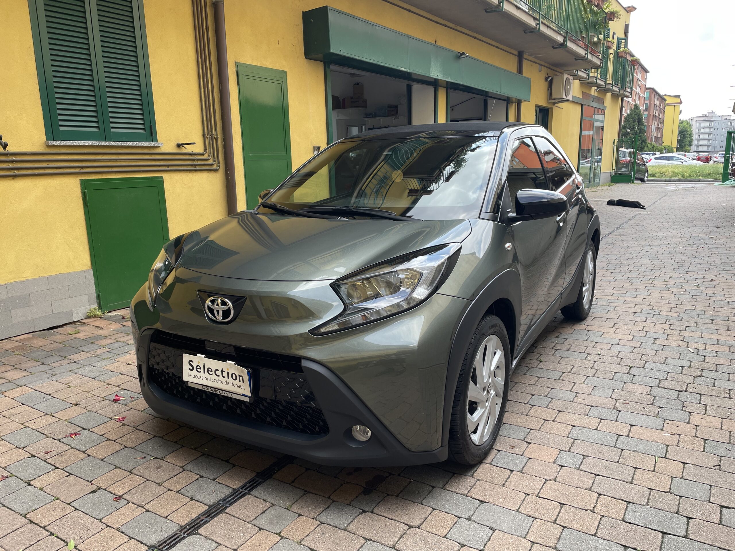 TOYOTA AYGO X 1.0 TREND AIR 72cv s-cvt - immagine 20