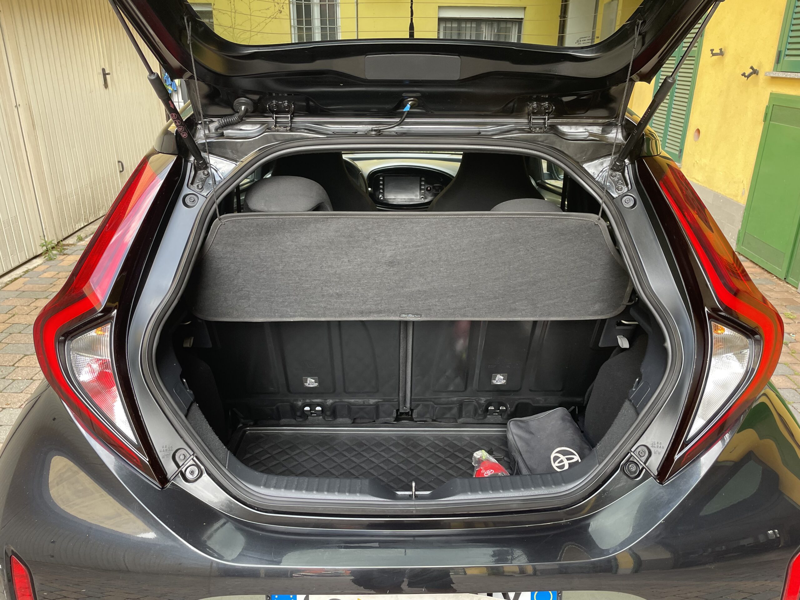 TOYOTA AYGO X 1.0 TREND AIR 72cv s-cvt - immagine 7