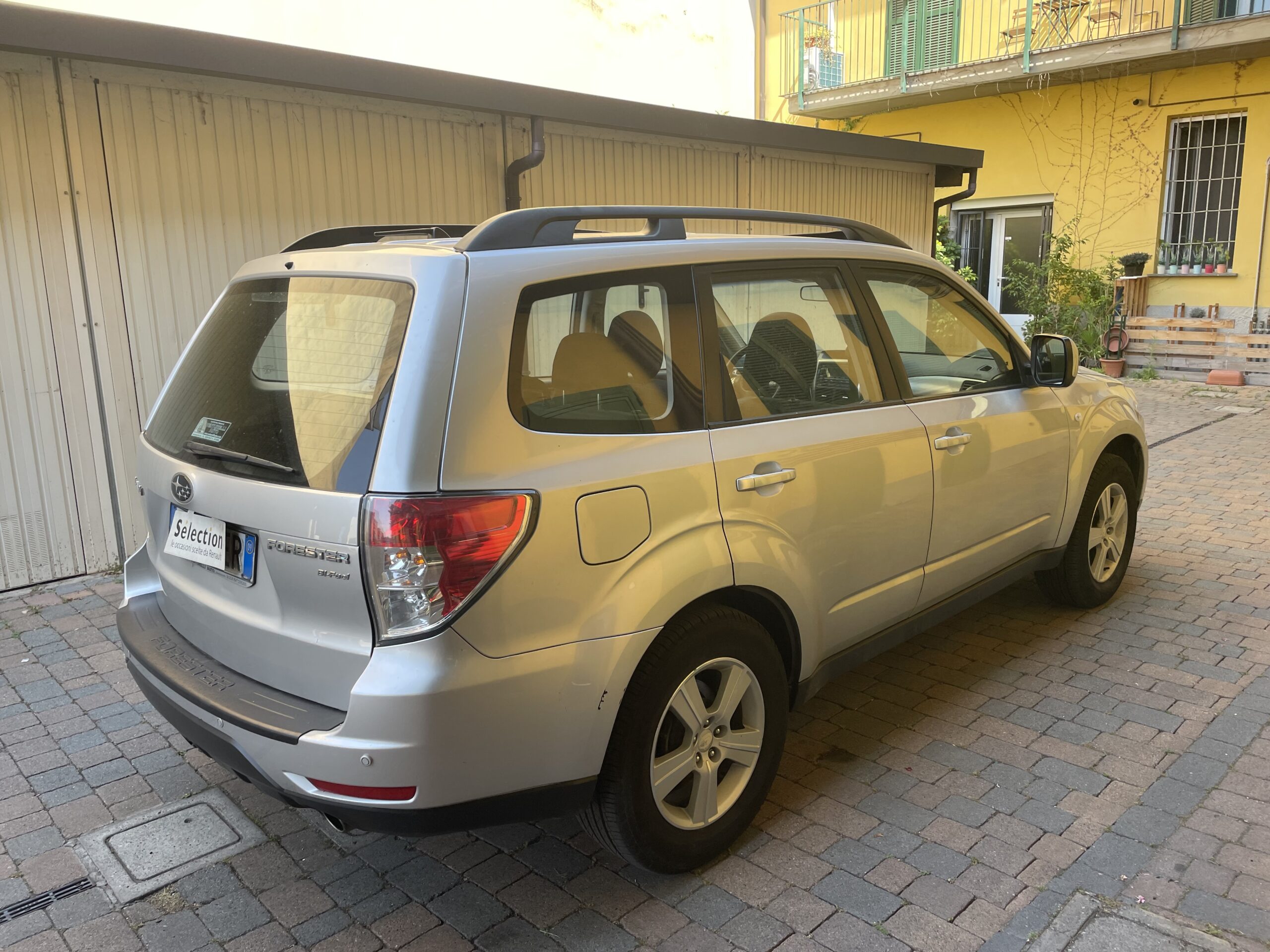 SUBARU FORESTER 2.0 XS Bi Fuel auto per commercianti - immagine 17