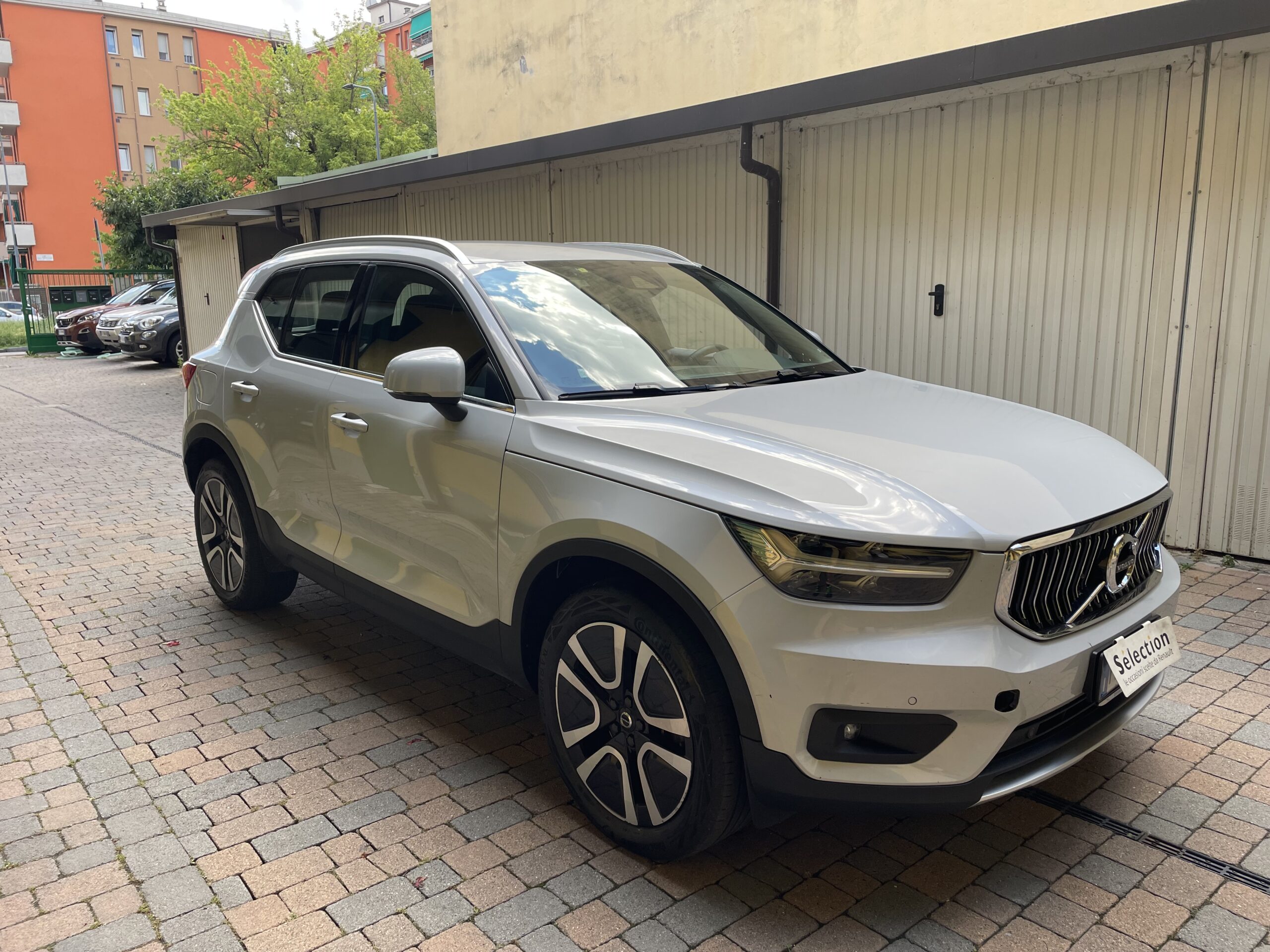 VOLVO XC40 2.0 t4 Inscription Awd Geartronic - immagine 2