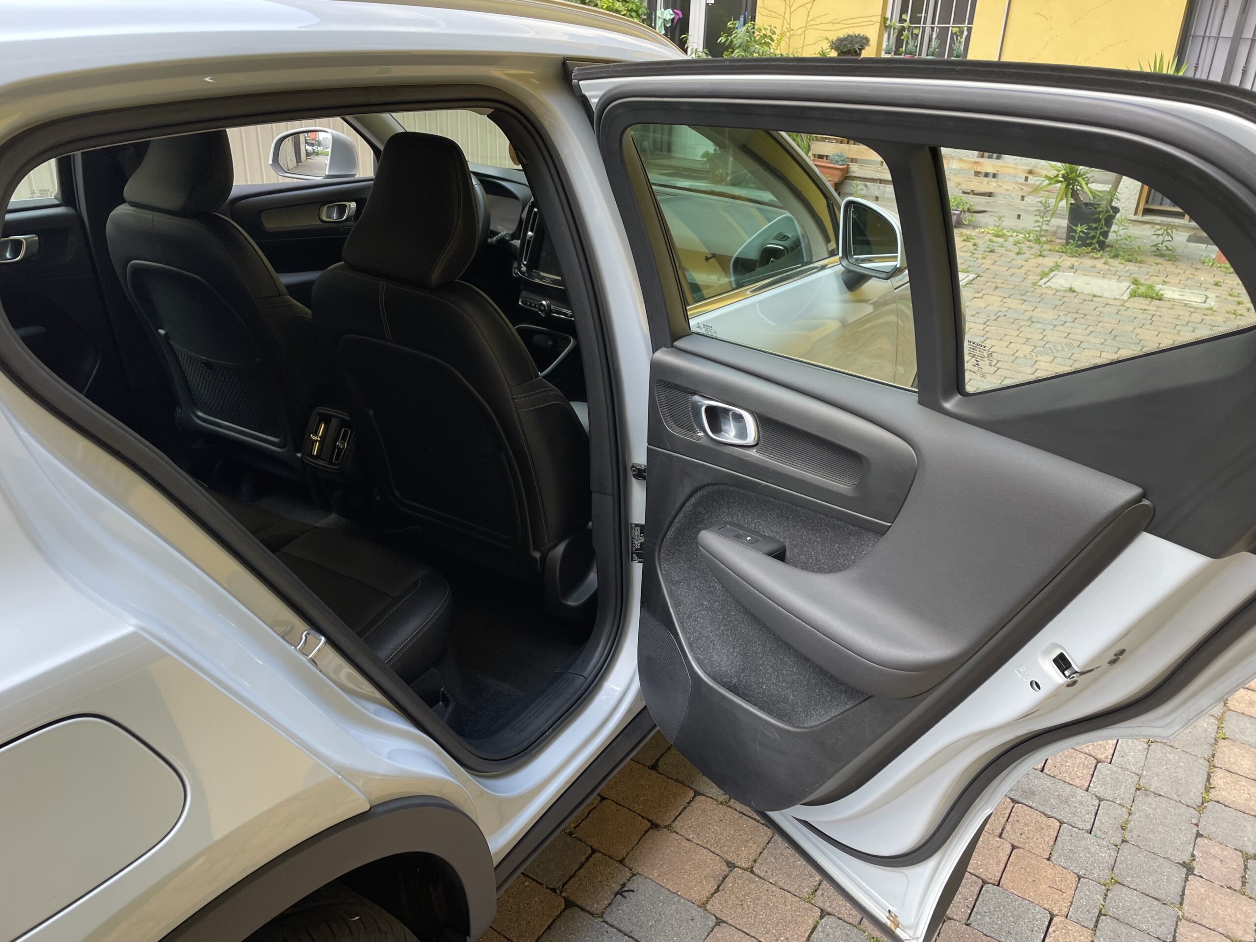 VOLVO XC40 2.0 t4 Inscription Awd Geartronic - immagine 5