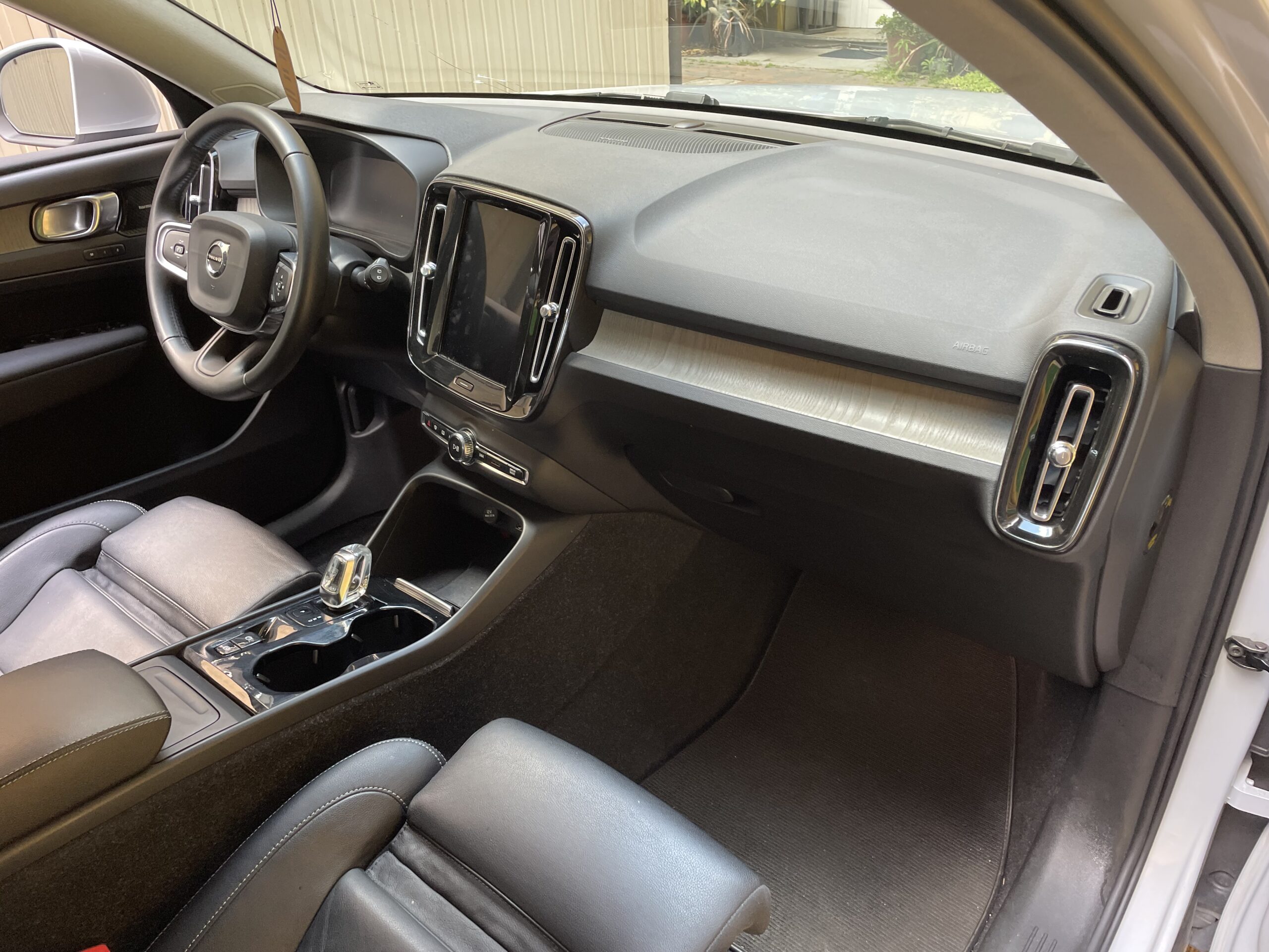 VOLVO XC40 2.0 t4 Inscription Awd Geartronic - immagine 19