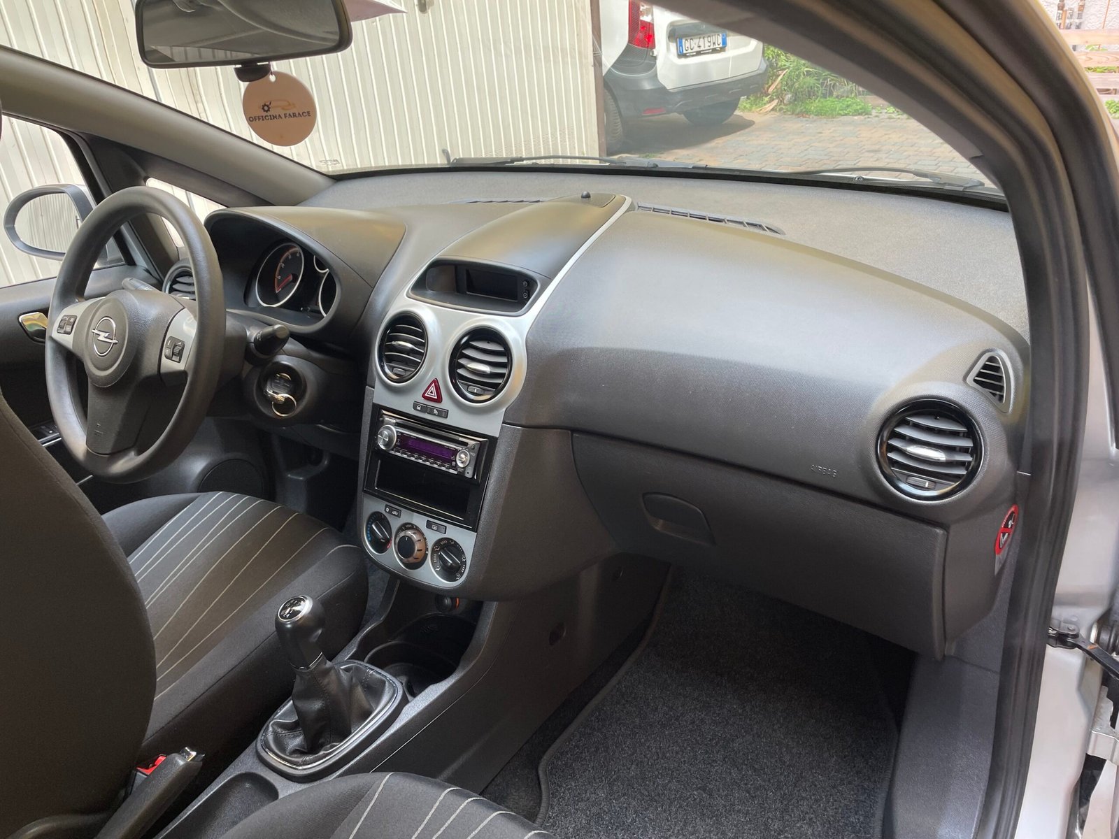OPEL CORSA 1.2 3P - immagine 2